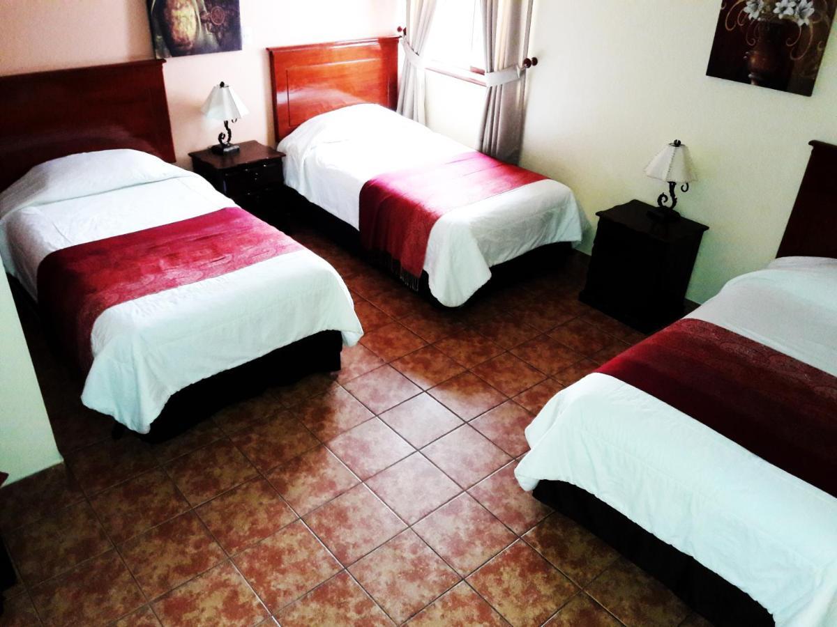 Hotel Sevilla Ayacucho Exterior photo